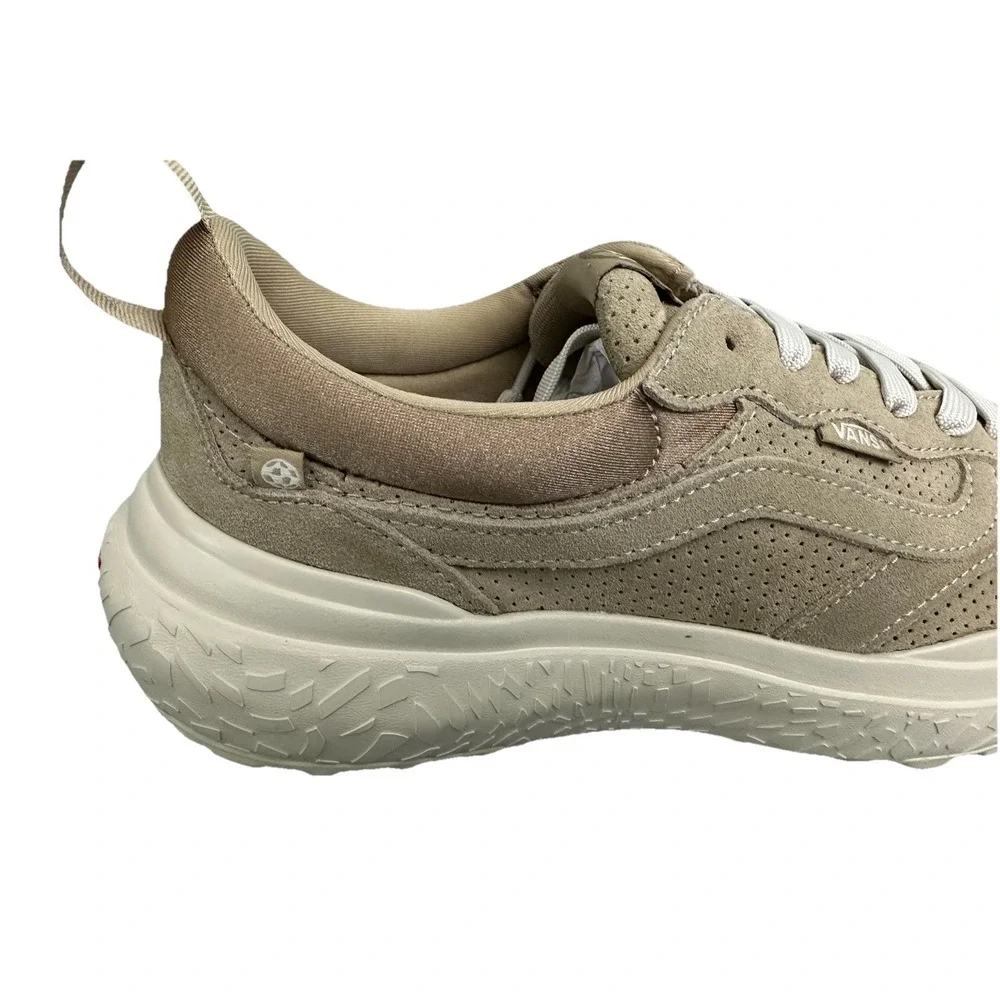 Vans Unisex MTE UltraRange Neo VR3 VN000CWESQ7 Suede Cornastalk MenSz 9.5 Wmn 11